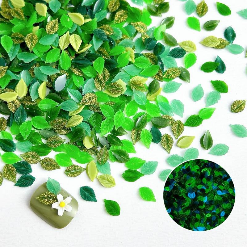 Resin Art And Jewelry - Miniature Leaf Silicone Mold 3D Embossing