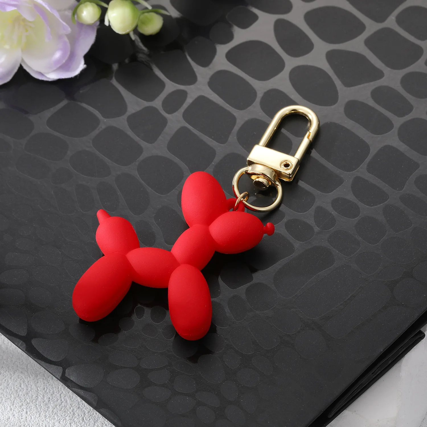 2023 New Fashion Art Trendy La - đánh giá và giá Resin Art A Keychain