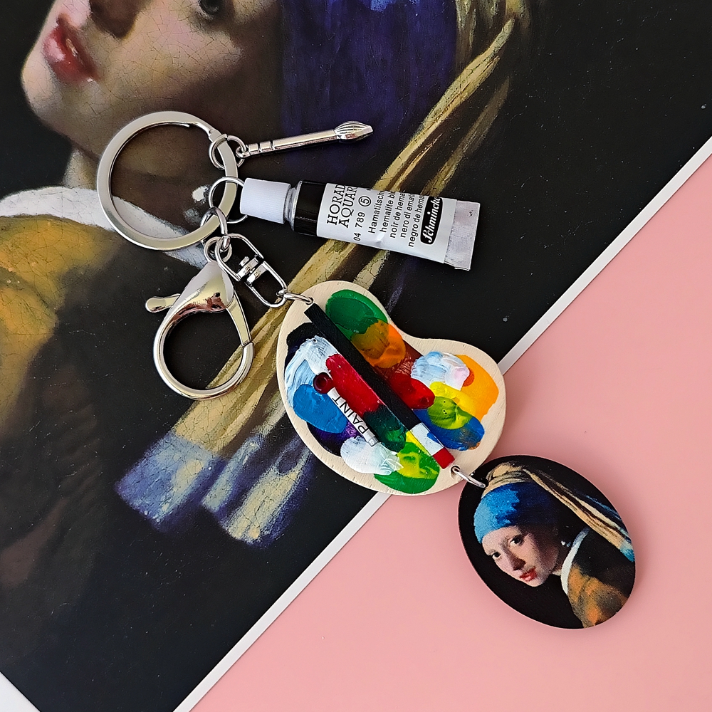 Girl with a Pearl Earring Van  - đánh giá và giá Resin Art A Keychain