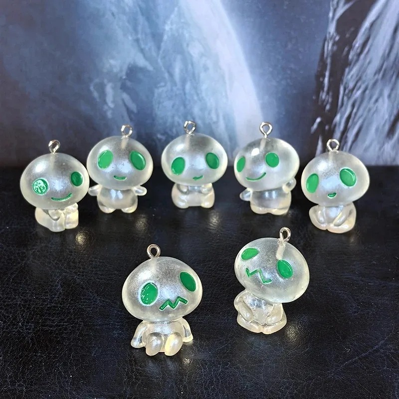7Pcs Glow In The Dark Alien Re - đánh giá và giá Resin Art Pendant