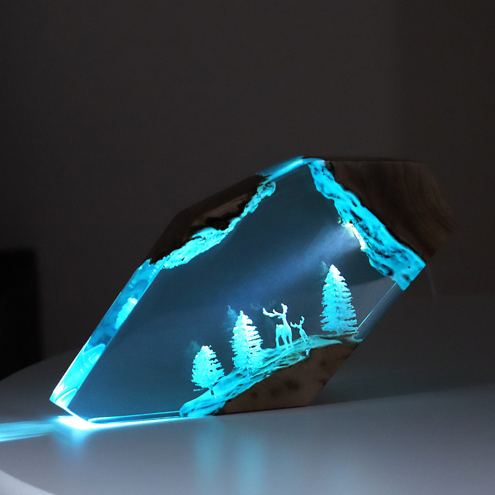 Forest Fairy Deer Desktop Art  - đánh giá và giá Resin Art And Craft